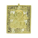 San Nicola, taumaturgo di Myra, è il più amato e venerato santo di Russia e uno dei più popolari della cristianità; il suo nome è ugualmente e ampiamente diffuso sia in Oriente, dove visse e operò, che in Occidente, dove sono conservate le sue sacre reliquie, che l'Italia custodisce e venera a Bari. Nato a Patara attorno al 280, fu nominato vescovo di Myra, in Licia (l'attuale villaggio turco di Dembre in Asia Minore).