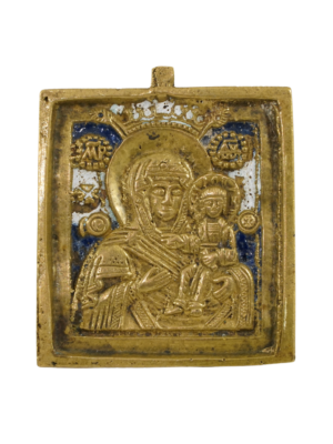 Madonna di Smolensk in bronzo e smalti, icona venerata che unisce arte sacra russa e dettagli vibranti.