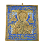Icona “San Nicola” in bronzo e smalti, XIX secolo, Vecchio Credenti: santo benedicente con Vangelo, Cristo e Vergine nei cantonali, cornice blu cobalto, 11,5×9,8 cm